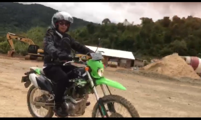 Setelah 20 Tahun, Gubernur Kaltara Kembali Mengendarai Sepeda Motor