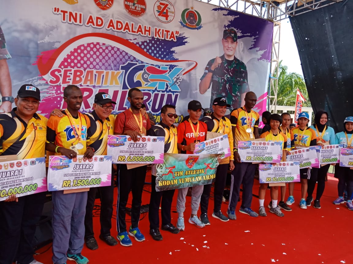 Sambut Hari Juang TNI AD, Ribuan Warga Aji Kuning Ikuti Lomba Lari 10K