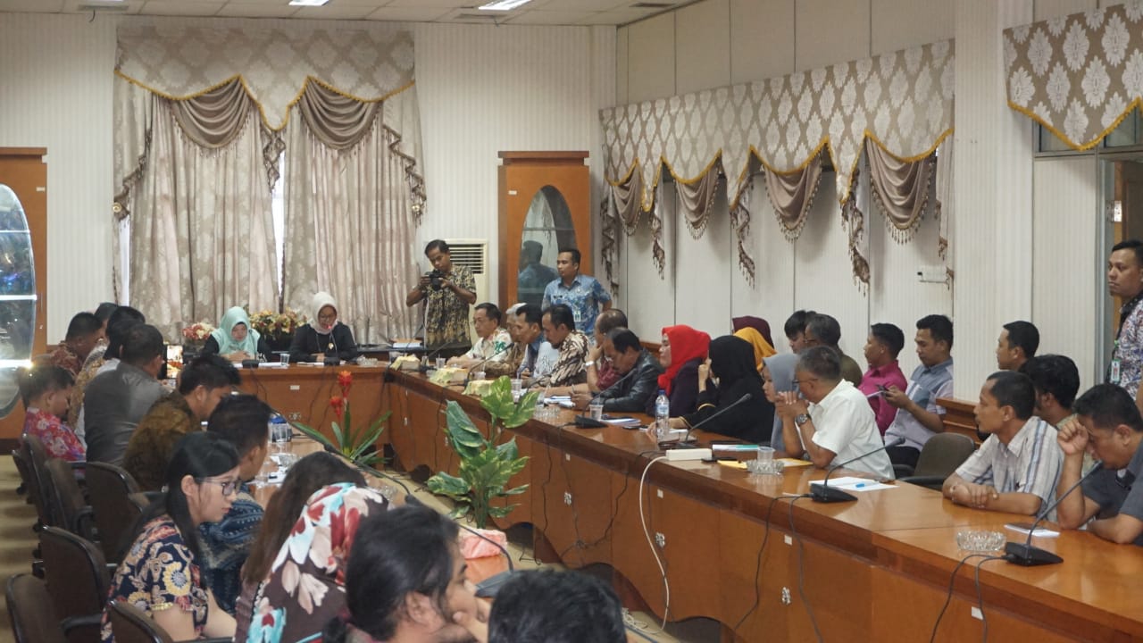 Hearing Bersama DPRD, Seorang Dosen Bawa Bukti Rekaman Pimpinan Politeknik
