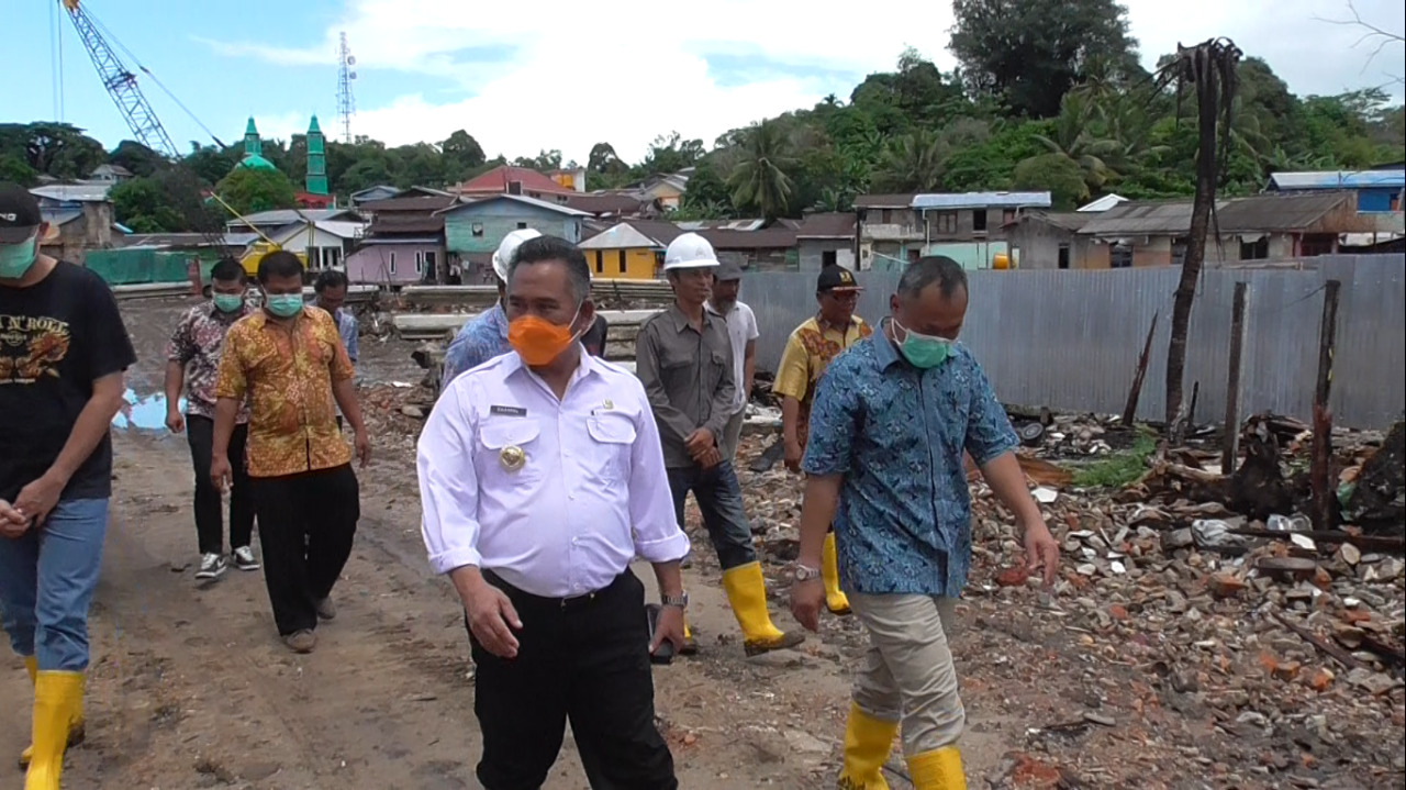 Wali Kota Khairul Tinjau Proyek Penanganan Banjir di Sebengkok