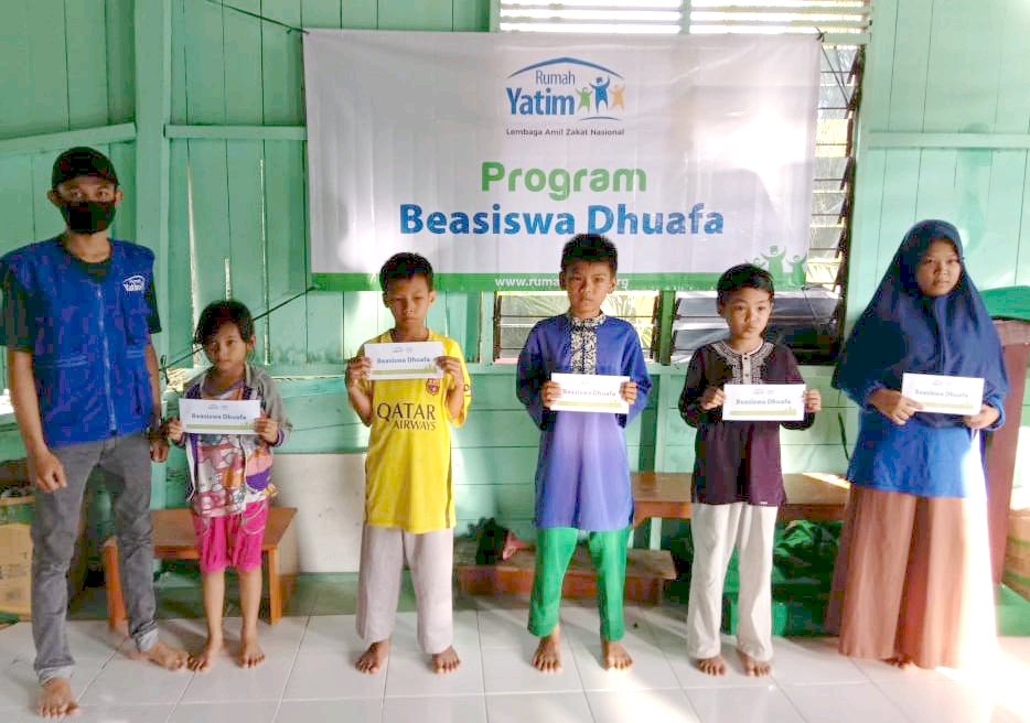 Bantuan Pendidikan Rumah Yatim untuk 20 Anak Yatim dan Dhuafa Tarakan Timur