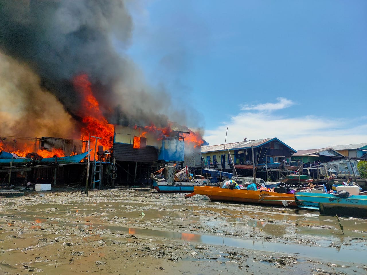 Diperkirakan 38 Rumah yang Terbakar, Kapolres Imbau Warga yang Kehilangan Barang Lapor ke Polres Tarakan