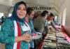 Rachmawati Zainal Puji Panganan Tradisional Krayan