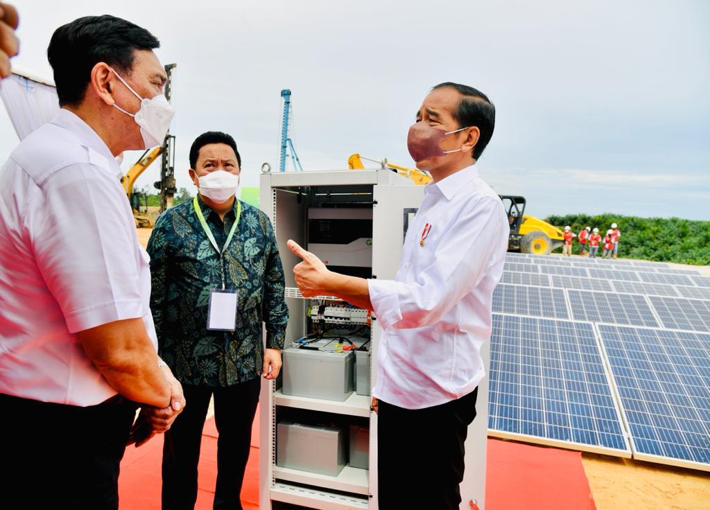 Presiden Jokowi Groundbreaking Kawasan Industri Hijau Indonesia Di ...