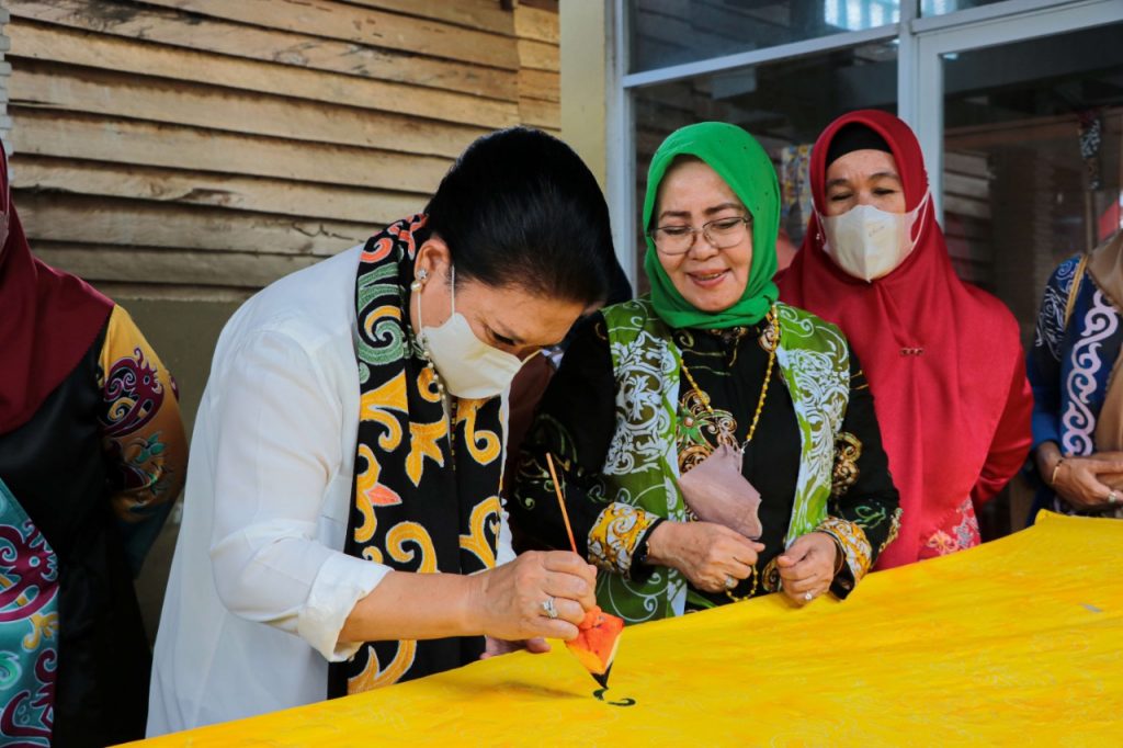 Kerajinan Batik Kaltara Bakal Dipamerkan ke Istana