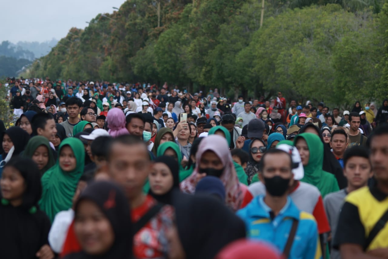 Festival Akhir Tahun di Malinau, Ribuan Warga Tumpah Ruah di Acara Jalan Sehat