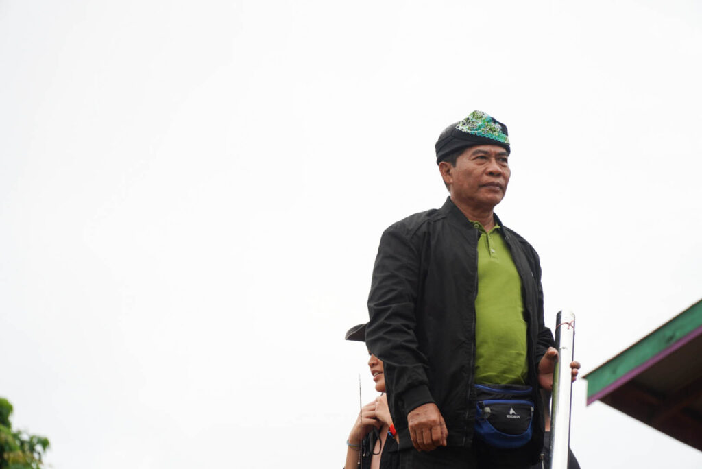 Gubernur Kaltara Melesat Menuju Krayan dengan Mengendarai Motor