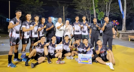 Bhayangkara Polda Kaltara Juara 1 Turnamen Bola Volly PBVSI Cup Bulungan