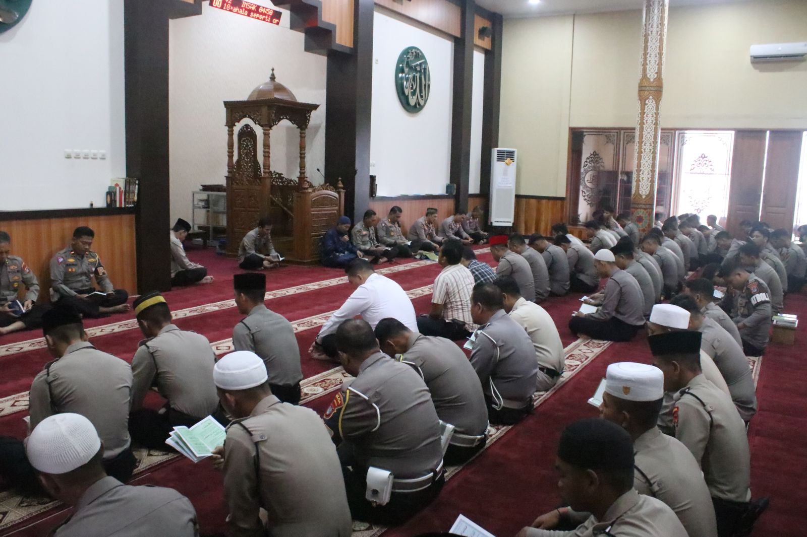 Binrohtal : Polda Kaltara Tingkatkan Ketaqwaan Personil di Bulan Suci Ramadhan dengan Baca Yasin