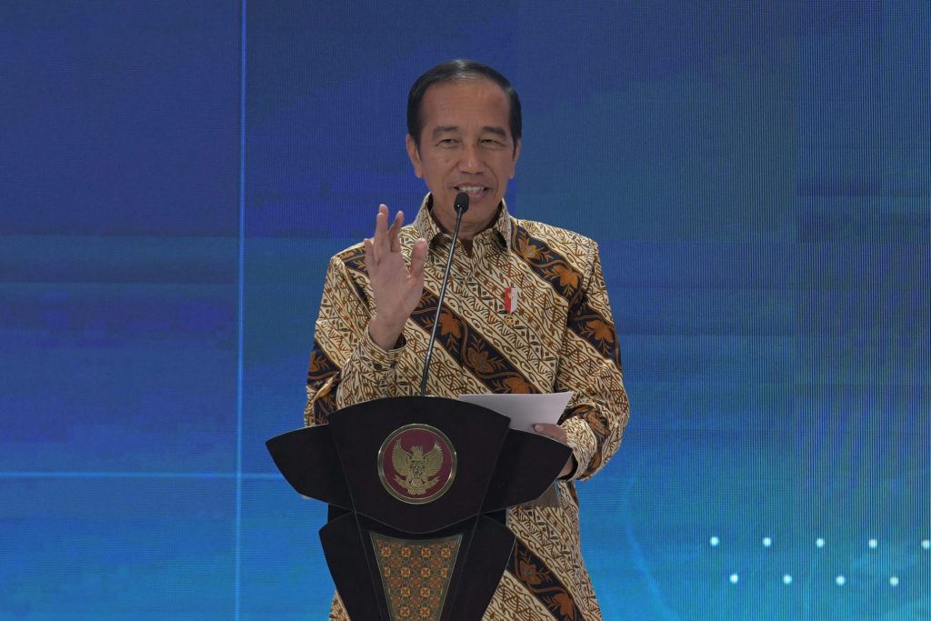 Presiden Jokowi: Infrastruktur Kunci Datangkan Investasi dan Kurangi Biaya Logistik