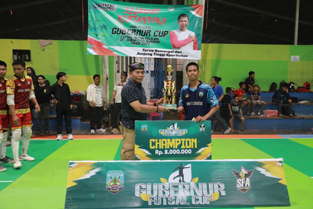 Gubernur Kaltara Resmi Tutup Turnamen Futsal Antar Pelajar Nunukan