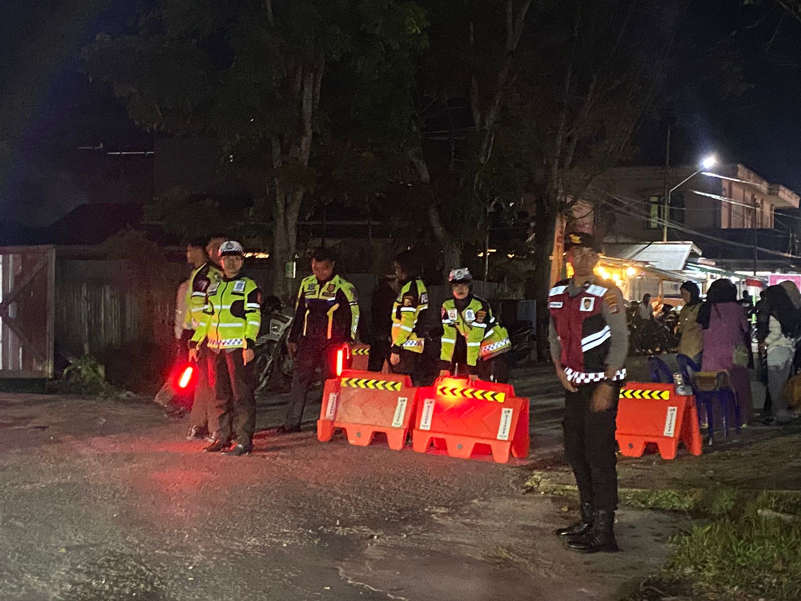 Personel Operasi Mantap Praja (OMP) Kayan Polda Kaltara Laksanakan Pam Kampanye Paslon “ZIAP”