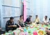 Rajut Kebersamaan Melalui Buka Puasa Bersama Personel Bidhumas Polda Kaltara dengan Tokoh Masyarakat Desa Tanjung Buka