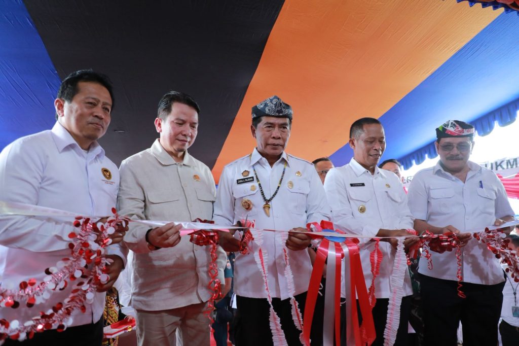 Gubernur Kaltara Resmikan Koperasi Merah Putih, Desa Apung dan Kelurahan Selumit Jadi Percontohan
