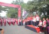 51 Regu Beradu Kekompakan dalam Lomba Gerak Jalan HUT ke-80 RI