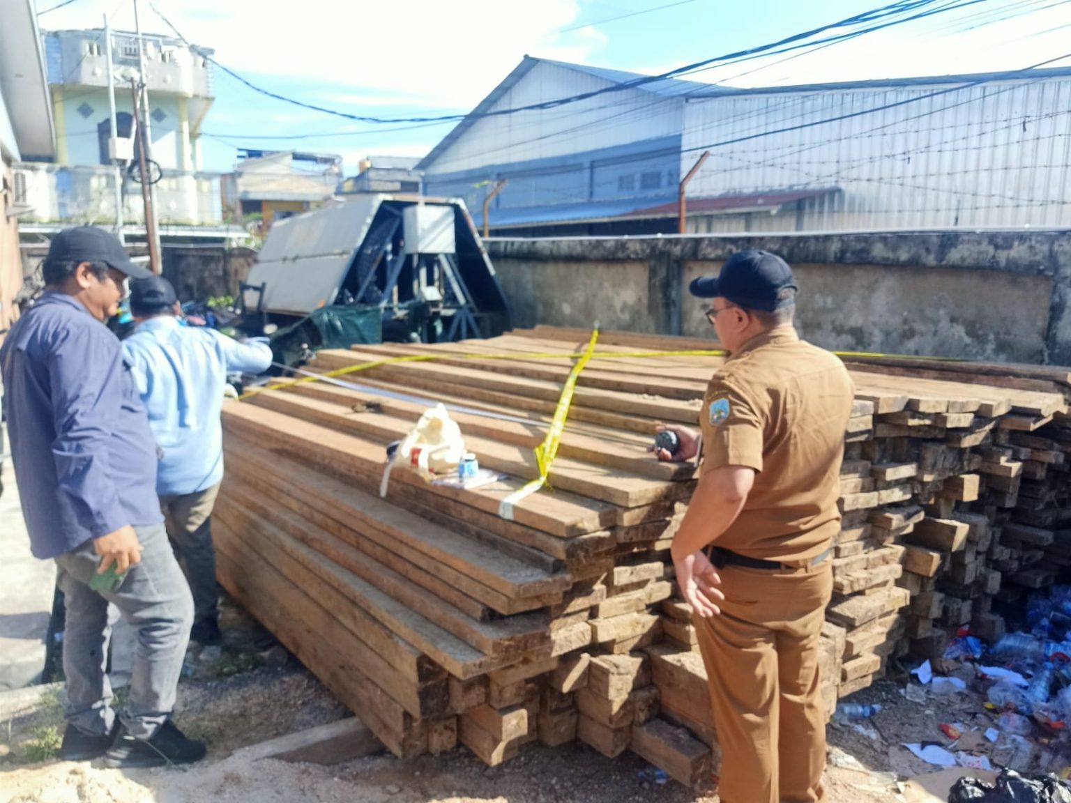 Kapal Bermuatan 14 Kubik Kayu Ilegal Diamankan Polairud Tarakan