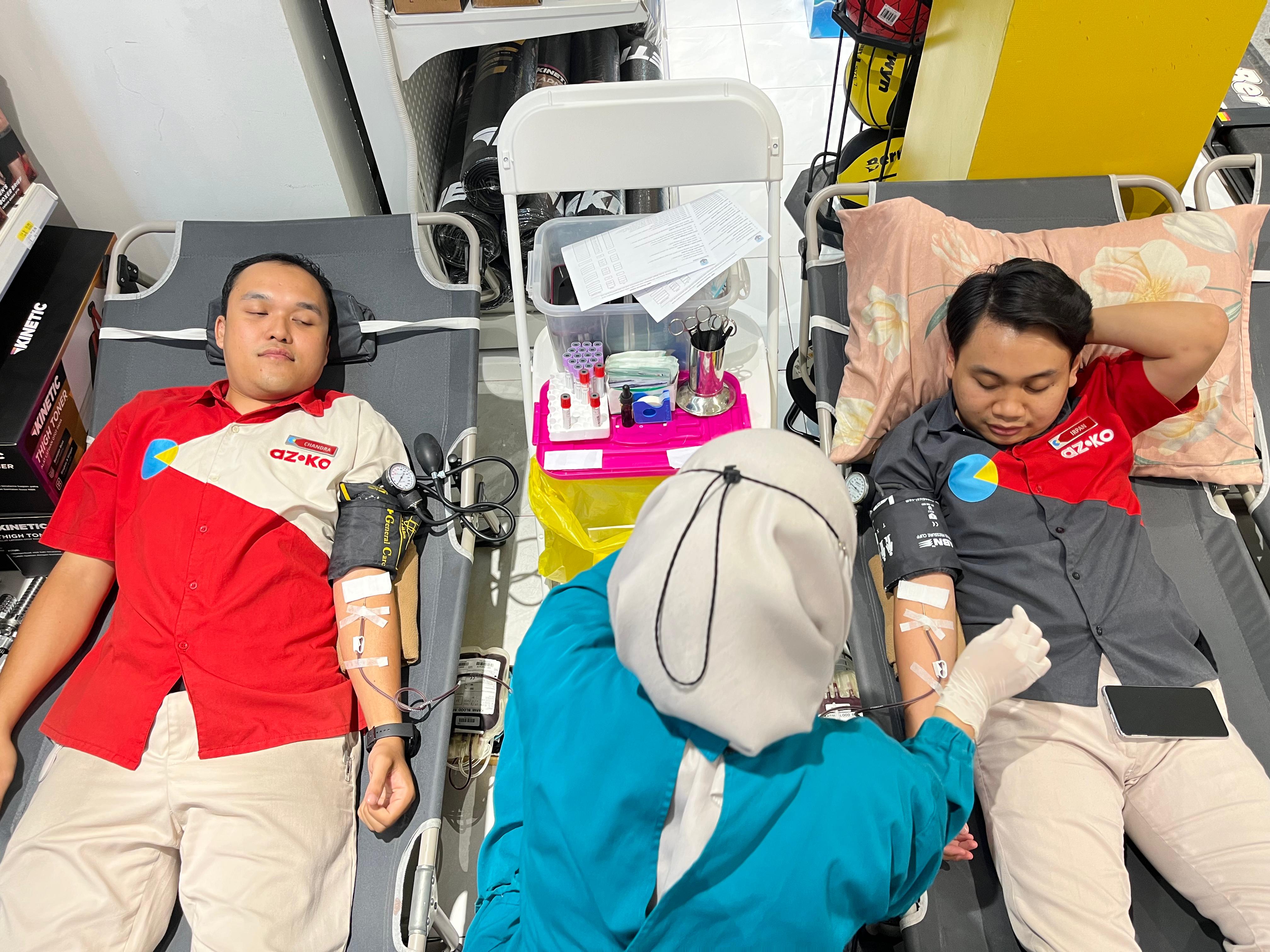 Azko Tarakan Gelar Donor Darah dan Rayakan Suasana Baru Toko dengan Promo Istimewa